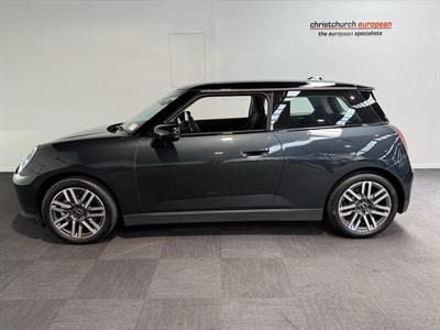 2024 Mini Cooper - Thumbnail