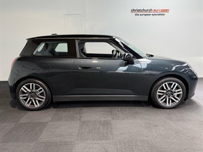 2024 Mini Cooper - Thumbnail