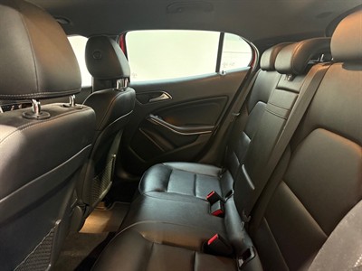 2018 Mercedes-Benz GLA 180 - Thumbnail