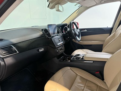 2016 Mercedes-Benz GLE 350d - Thumbnail