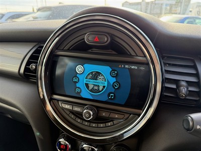 2017 Mini Cooper - Thumbnail