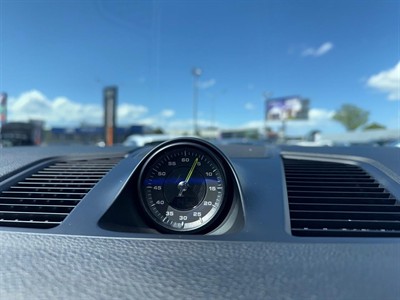 2020 Porsche Cayenne - Thumbnail