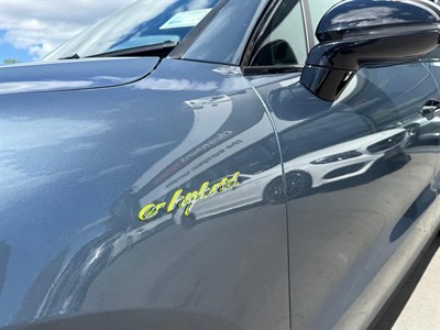 2020 Porsche Cayenne - Thumbnail