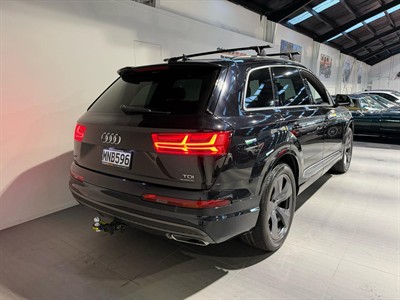 2016 Audi Q7 - Thumbnail