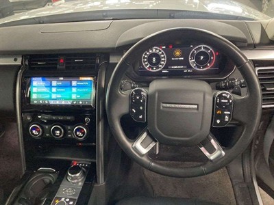 2019 Land Rover Discovery - Thumbnail