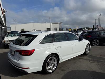 2016 Audi A4 - Thumbnail