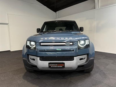 2024 Land Rover Defender - Thumbnail