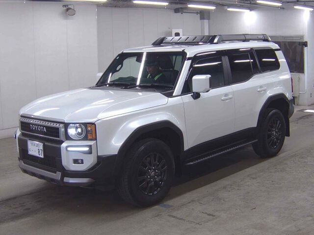 2024 Toyota Land Cruiser Prado
