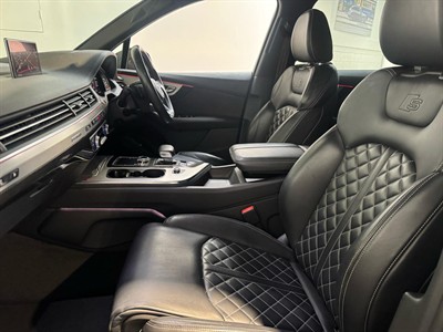 2017 Audi SQ7 - Thumbnail