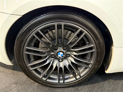 2010 BMW M3 - Thumbnail