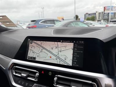 2019 BMW 320d - Thumbnail