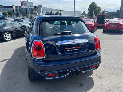 2015 Mini Cooper S - Thumbnail