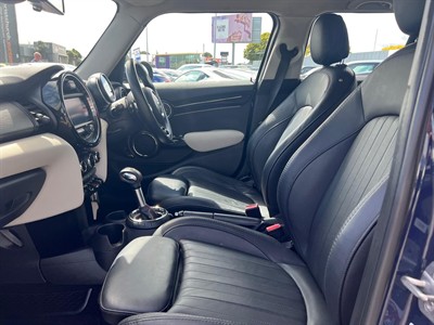 2015 Mini Cooper S - Thumbnail