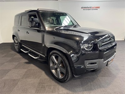 2023 Land Rover Defender - Thumbnail