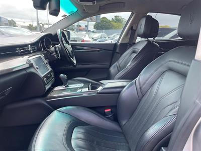 2014 Maserati Quattroporte - Thumbnail