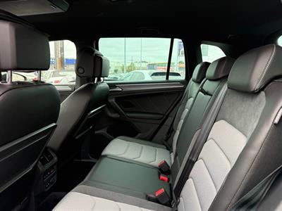 2018 Volkswagen Tiguan - Thumbnail