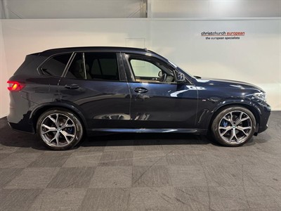 2022 BMW X5 - Thumbnail