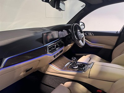 2022 BMW X5 - Thumbnail