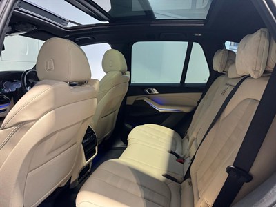 2022 BMW X5 - Thumbnail