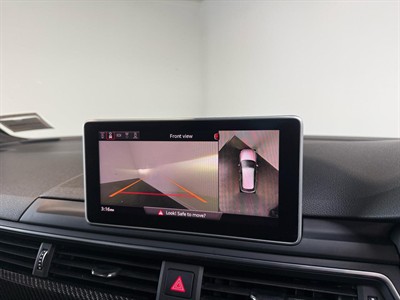 2019 Audi RS4 - Thumbnail