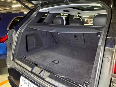 2023 Land Rover Range Rover Sport - Thumbnail