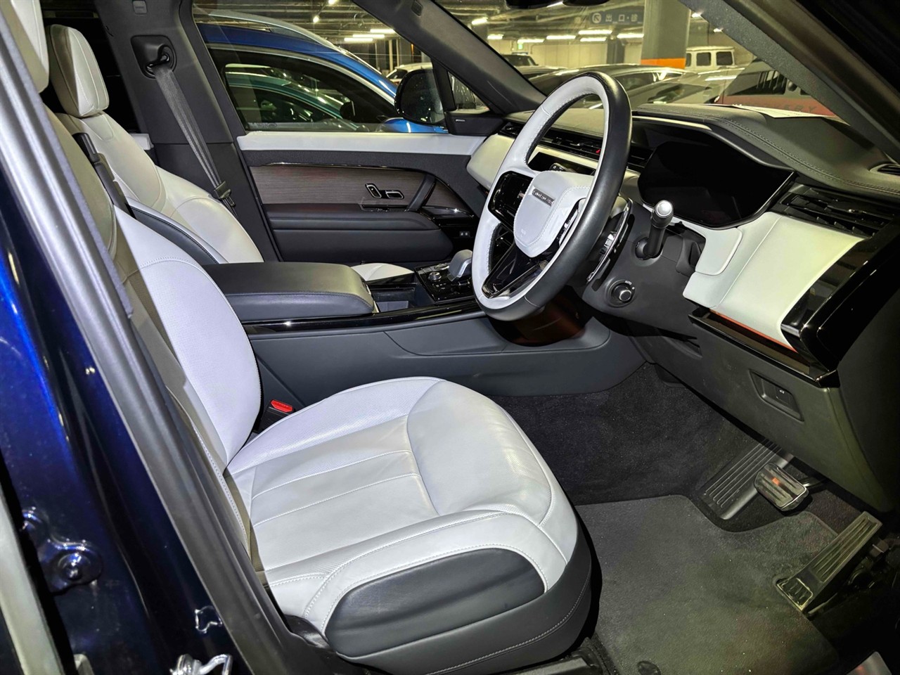 2023 Land Rover Range Rover Sport